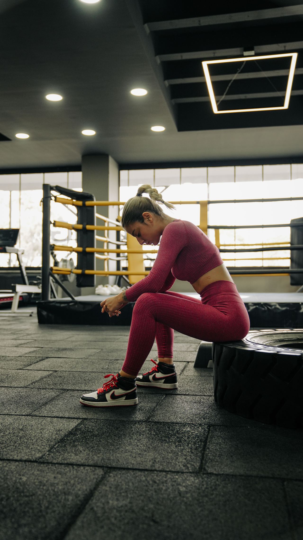 Active couple related to dating apps built for an active lifestyle